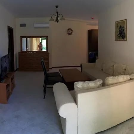 Appartement Gold Corp